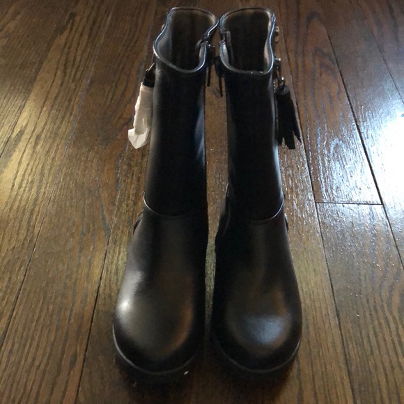 Tucker and Tate Other - Tucker and Tate tall boots